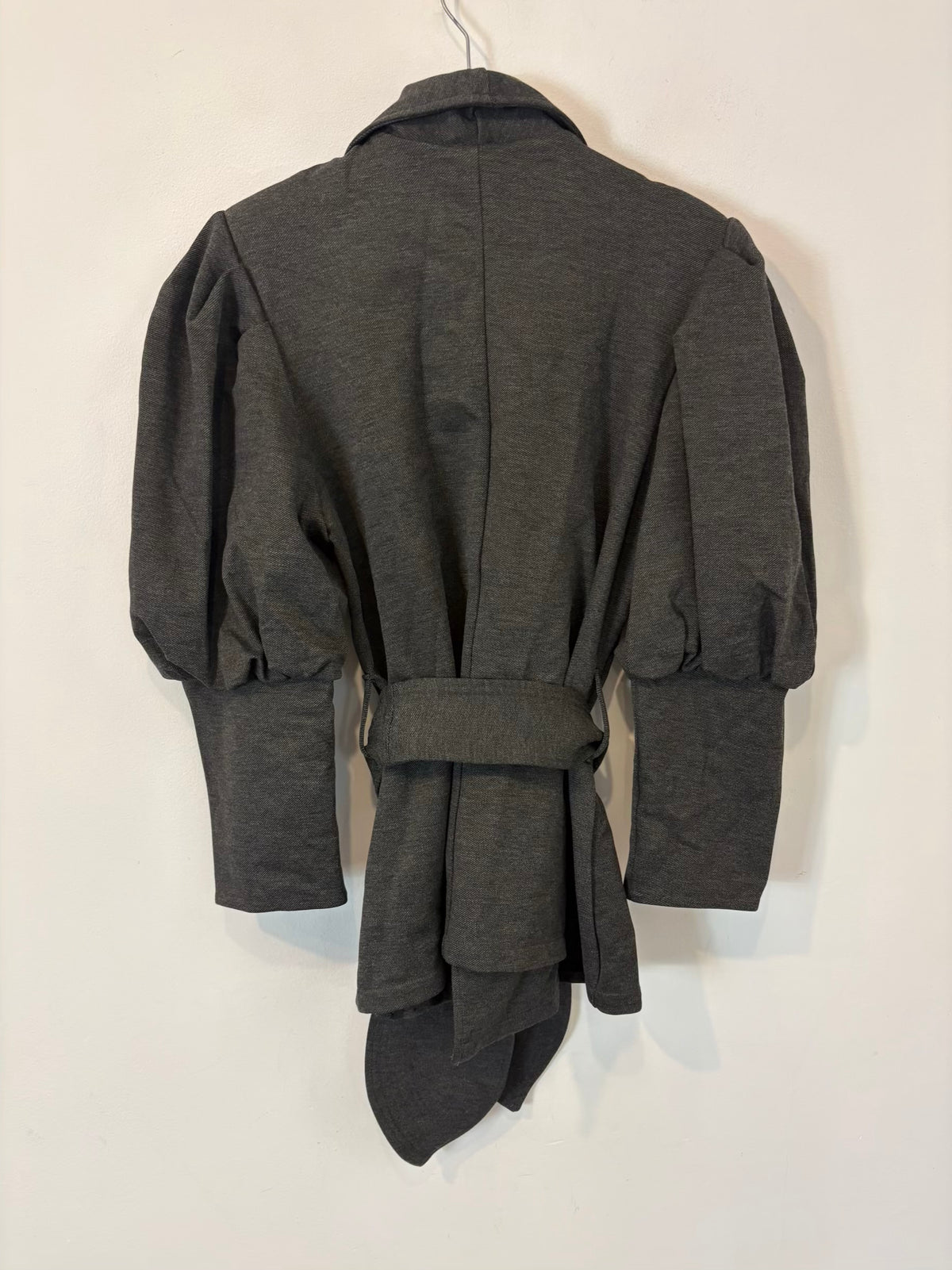 PADOVA. Chaqueta gris jaspeada manga volumen
