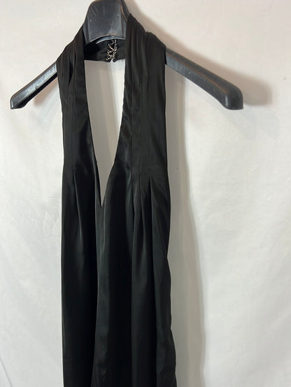 SUPERDOWN. Top negro al cuello. T S