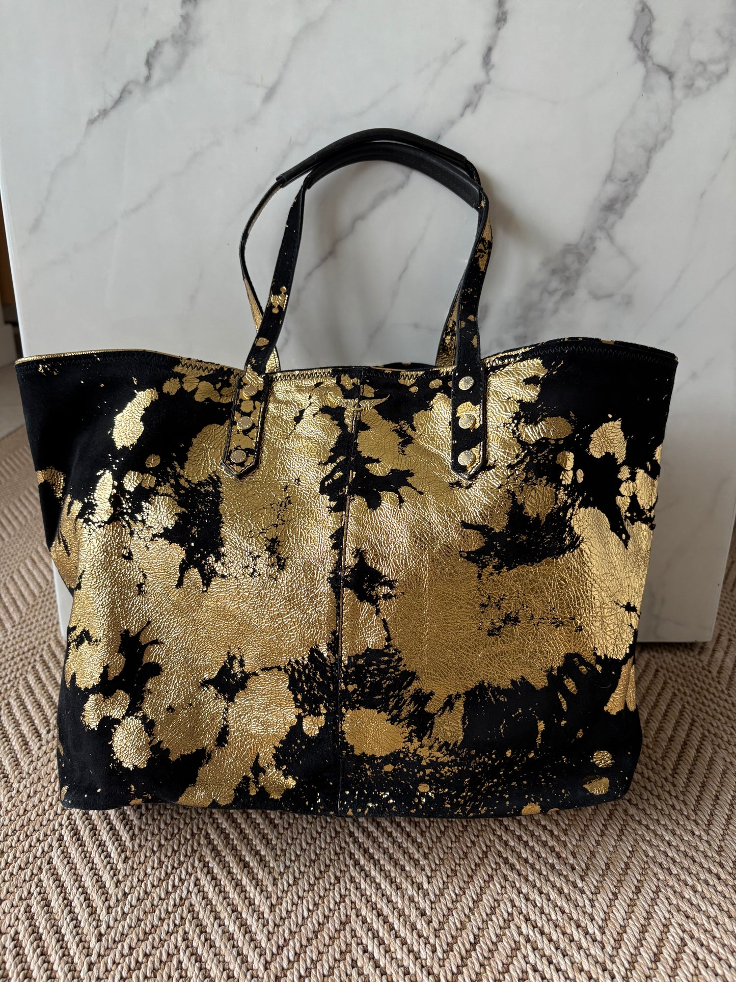 ZADDIG & VOLTAIRE. Bolso tote piel dorados