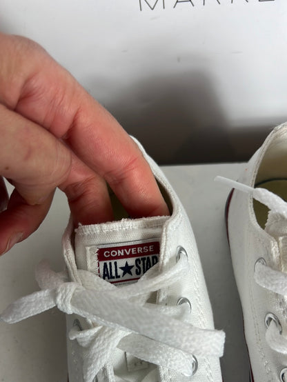 COVERSE. Zapatillas blancas cordones. T 26