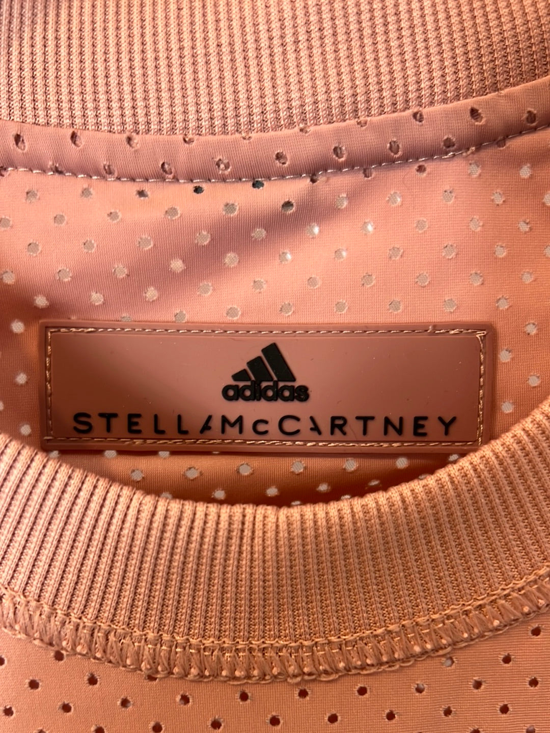 ADIDAS STELLA McCARTNEY. Pink perforated sports top. TS