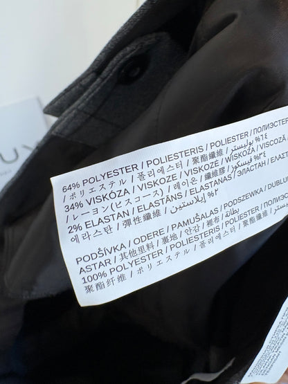 MANGO. Pantalón gris cuadros