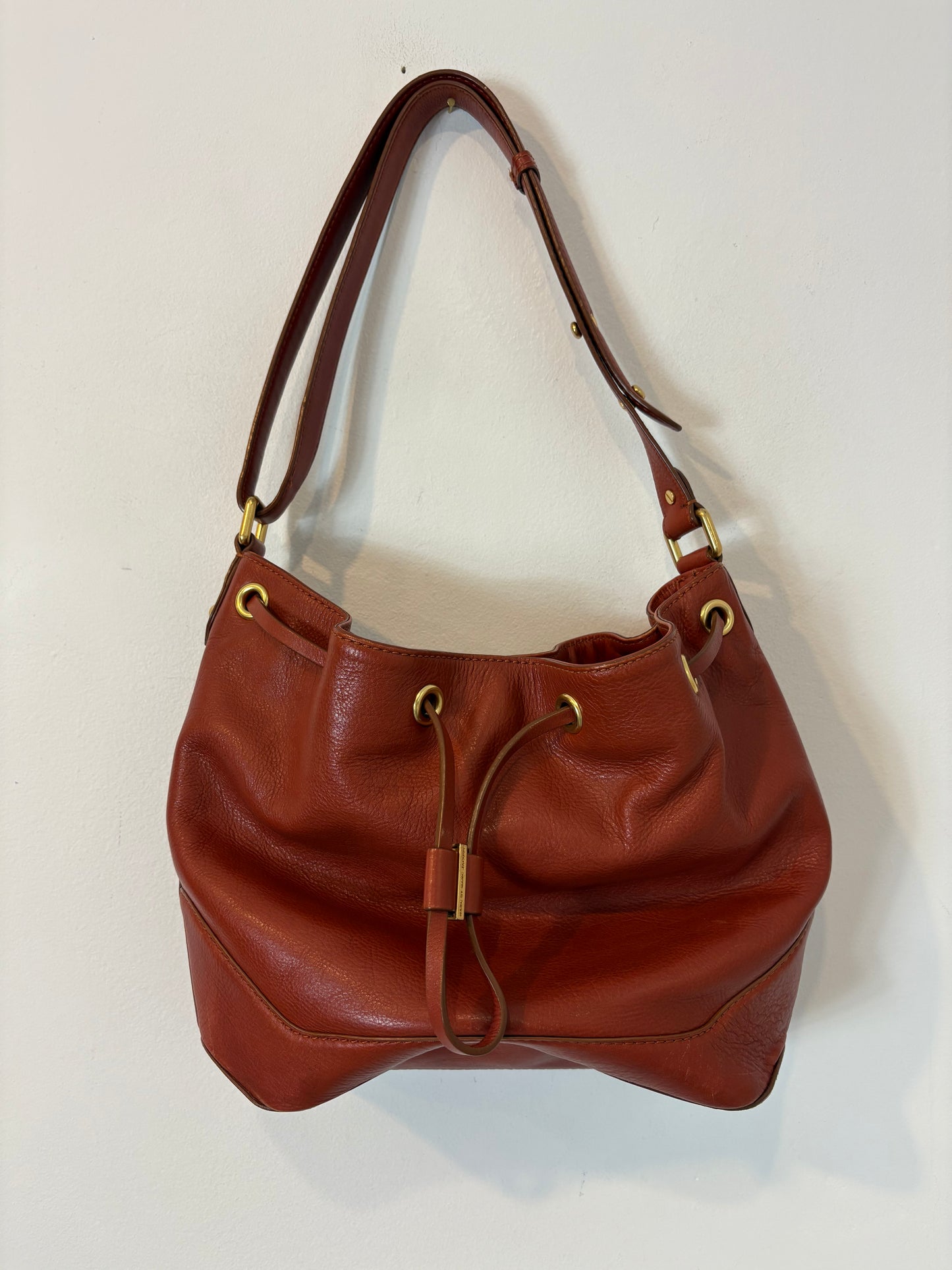 MARC BY MARCJACOB. Camel leather bag