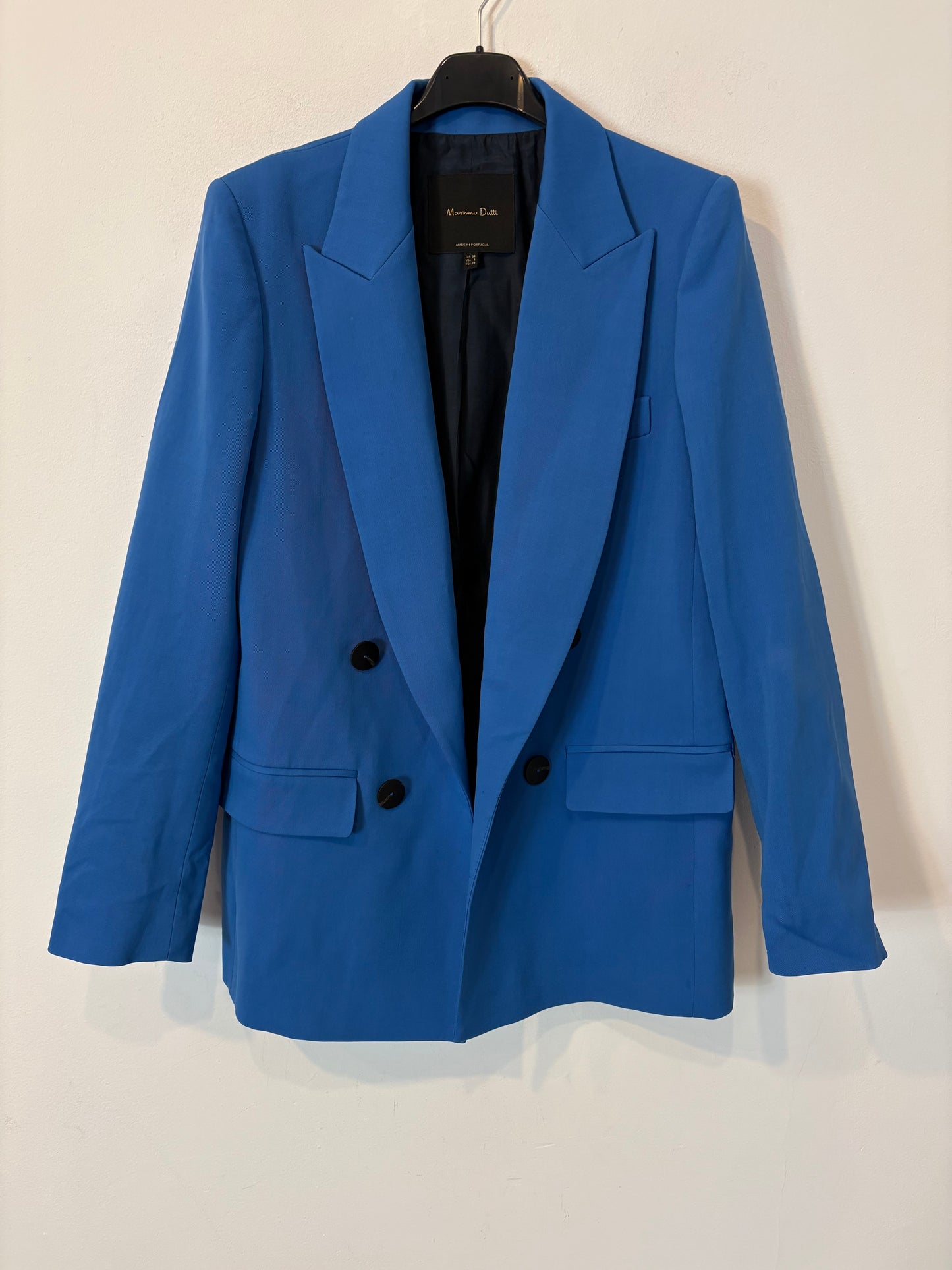 MASSIMO DUTTI. Blazer azul klein