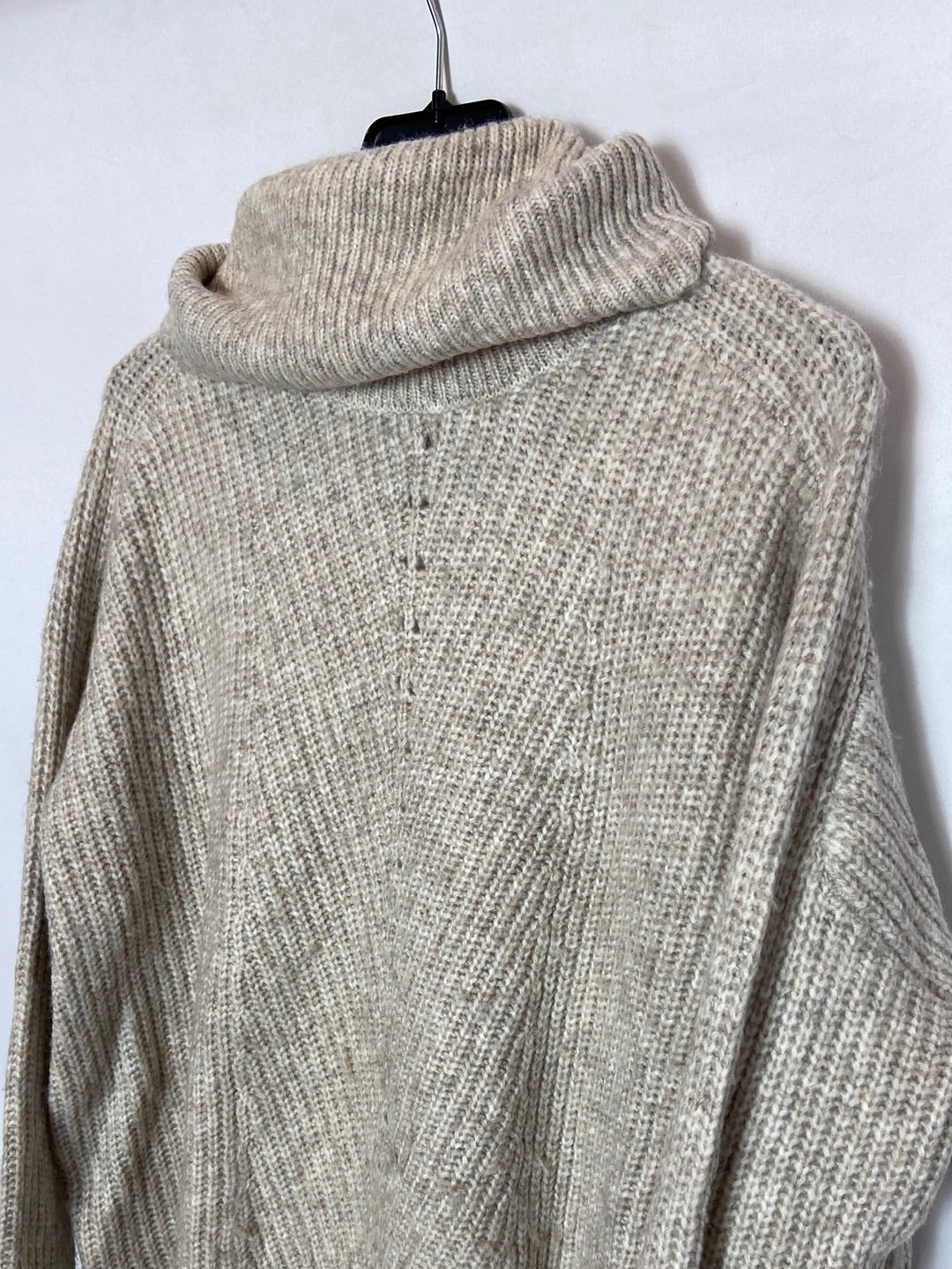 MANGO. Jersey beige jaspeado T.s