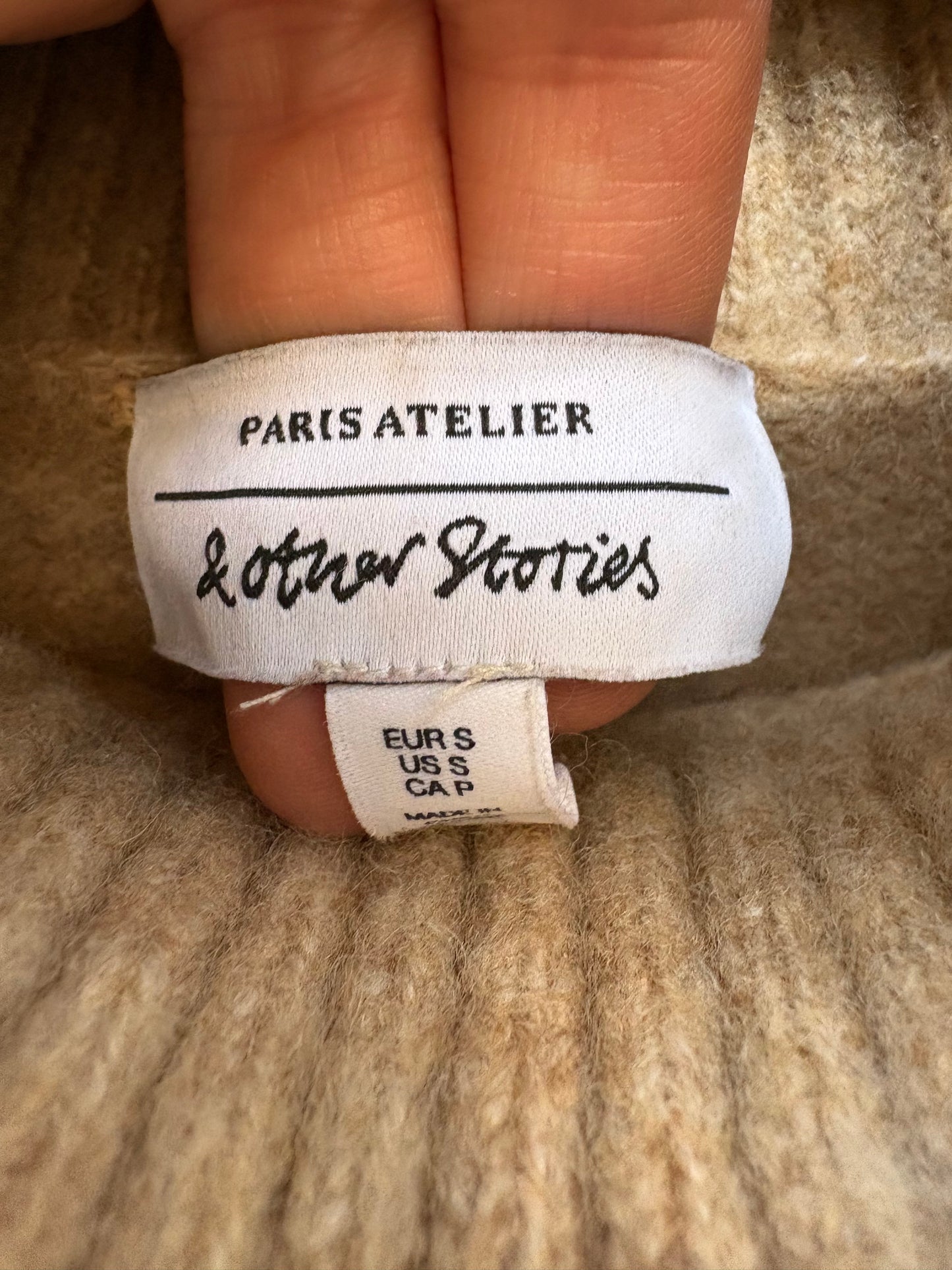 &OTHER STORIES, Jersey beige cuello vuelto lana