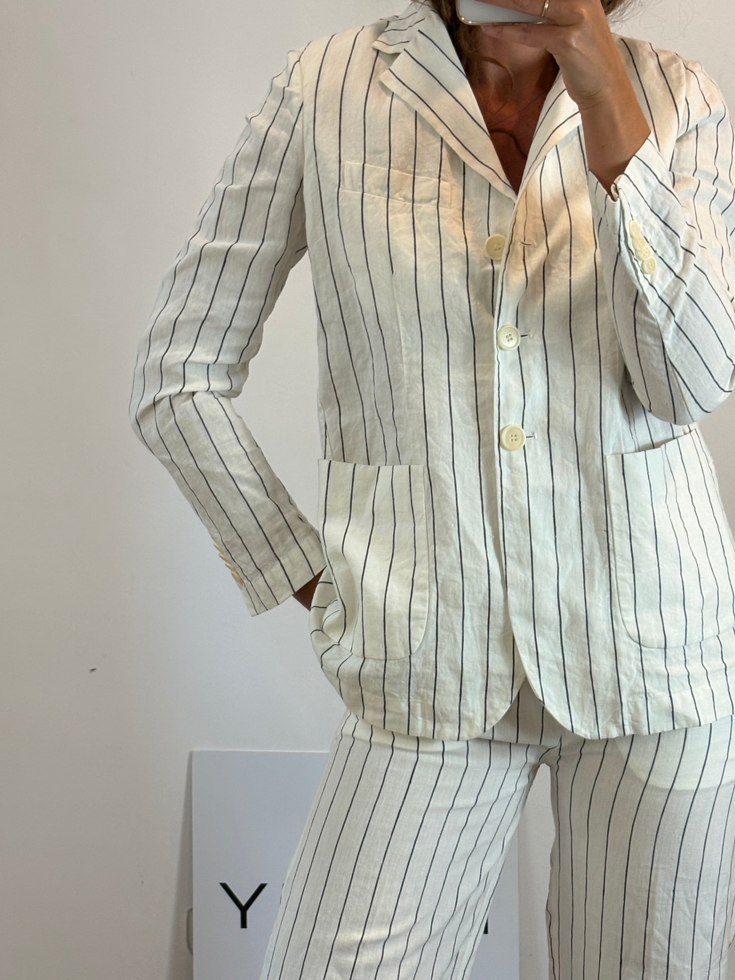 ASPESI. Total look lino rayas azules. T S