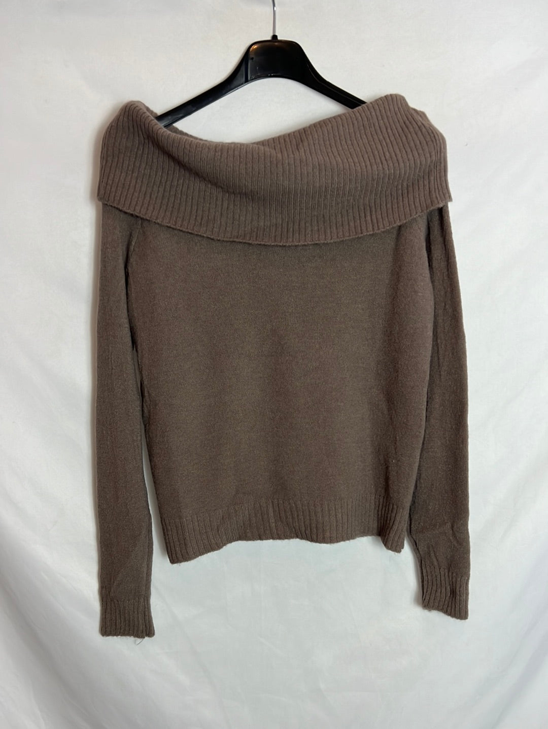 OTRAS. Jersey marrón detalle cuello. T U(S)