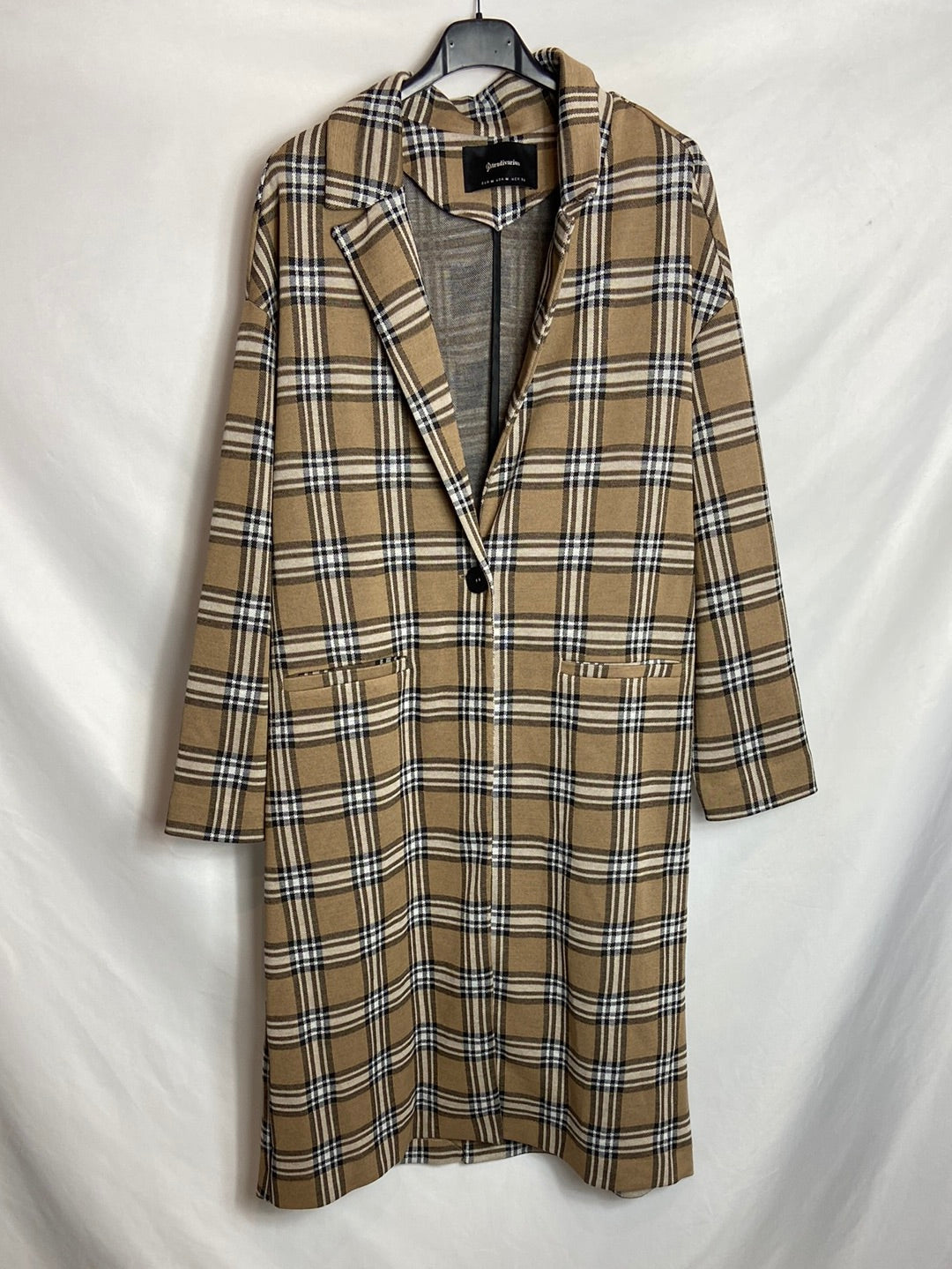 STRADIVARIUS. Long checked coat TM