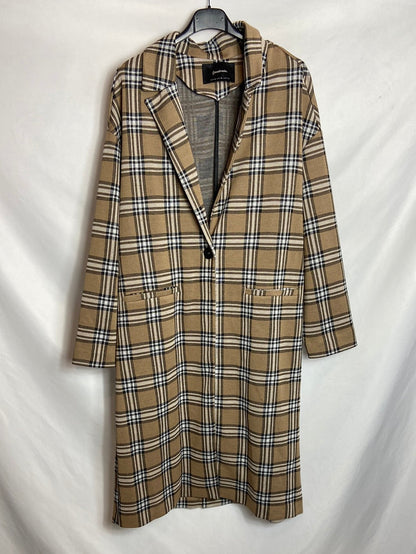 STRADIVARIUS. Long checked coat TM