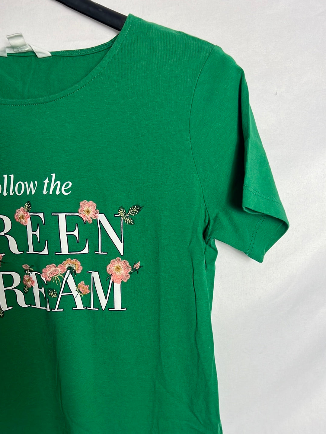 CORTEFIEL. Camiseta verde letras. T S