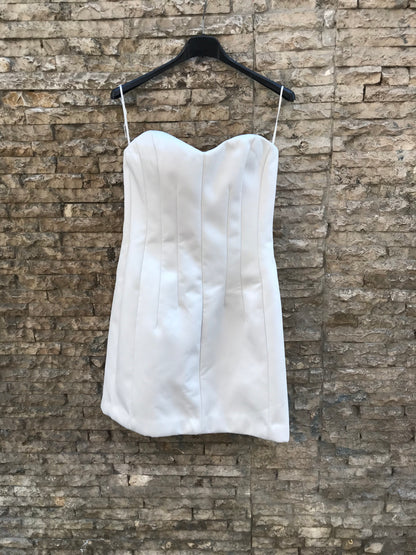 H&M  EDITION. vestido beige palabra de honor