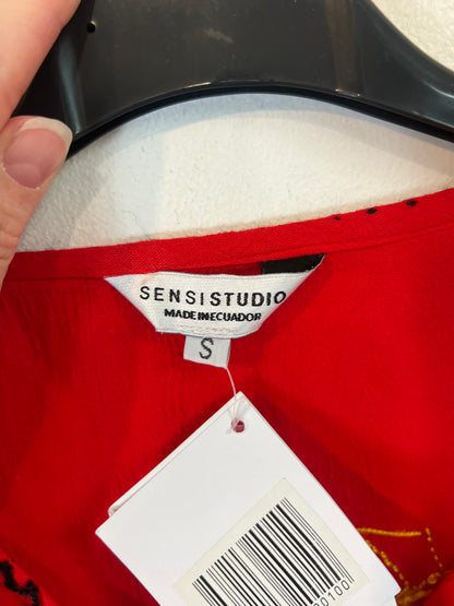 SENSISTUDIO.Vestido largo bordado rojo T.s