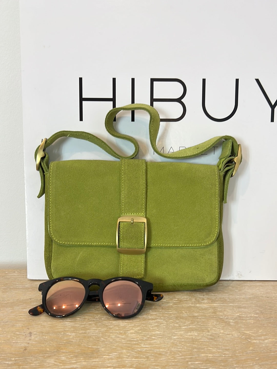 OTRAS. Bolso mini verde asa corta