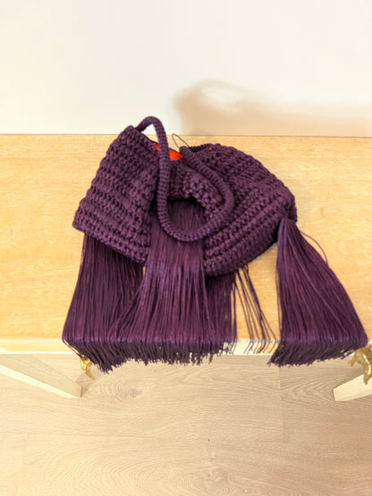 ZARA. Bolso asa corta flecos