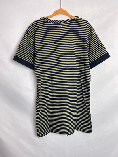 TUMBLE 'N DRY. Green striped T-shirt. Ages 8-10