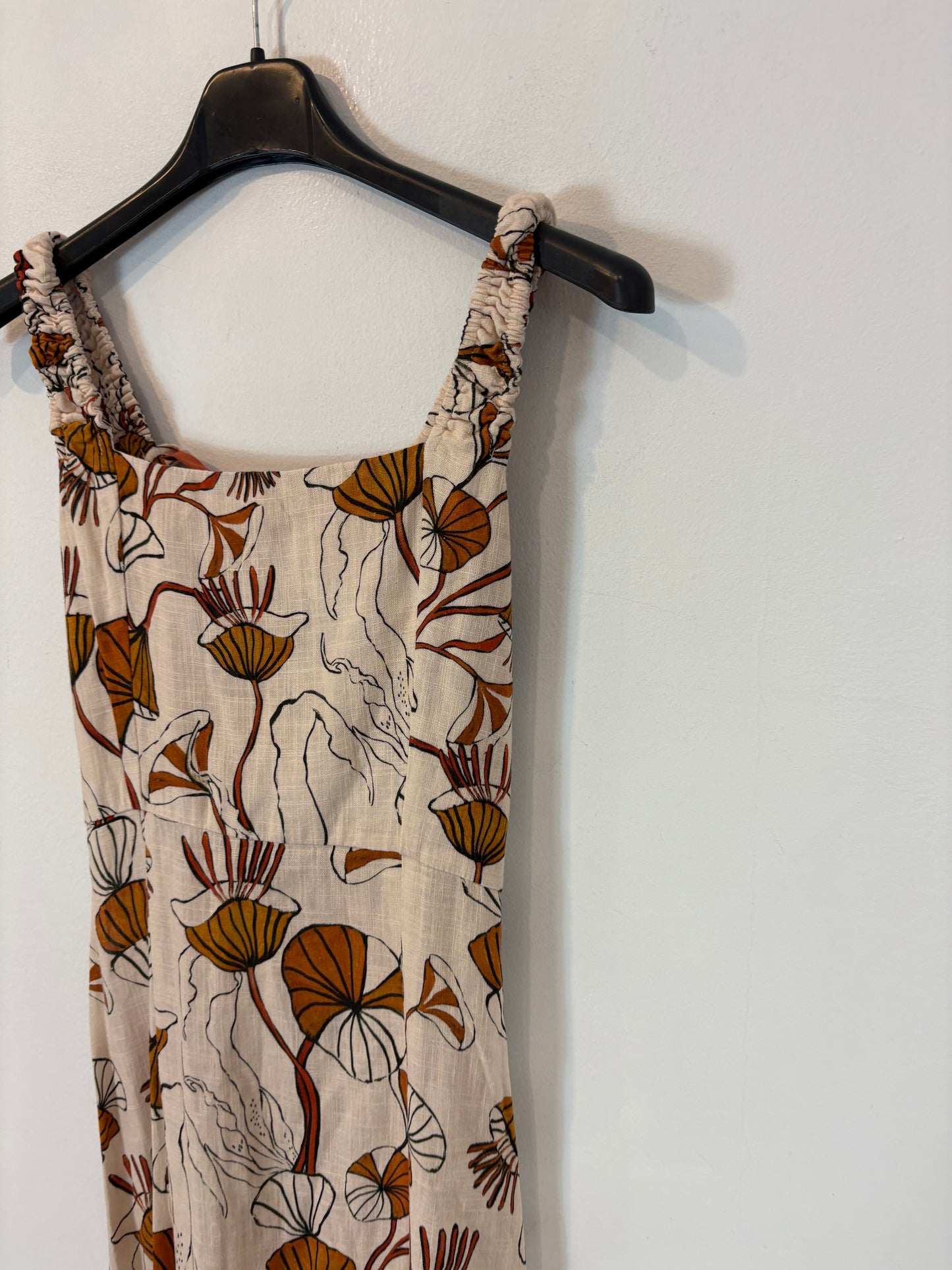 BYAN. Vestido largo estampado espalda