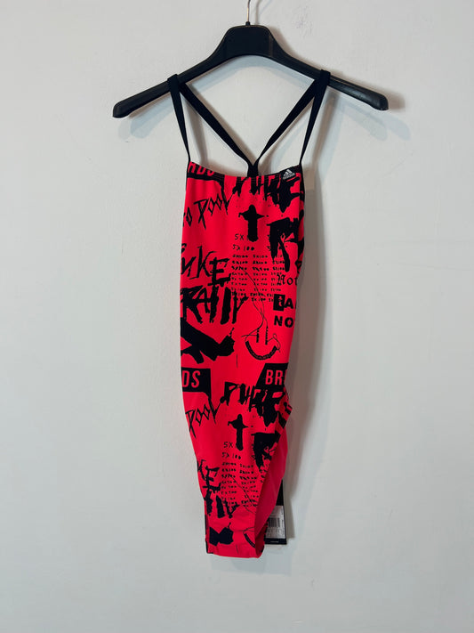 ADIDAS. Bañador deportivo estampado. T 38