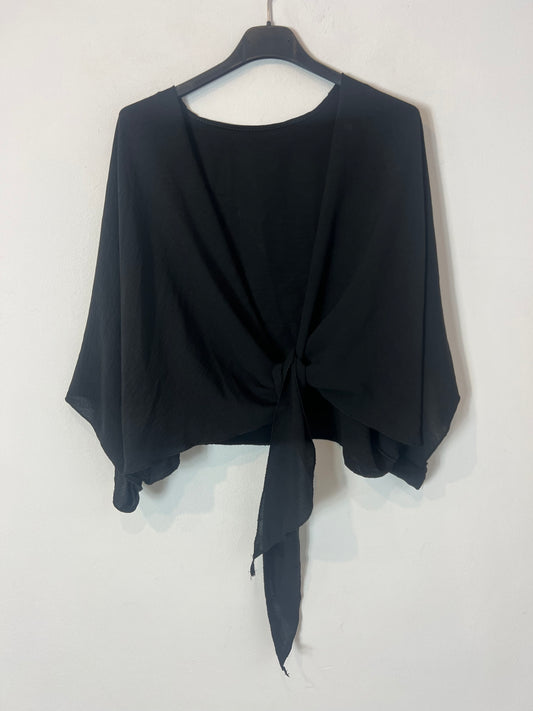 OTHERS Short flowing black jacket. TS/M