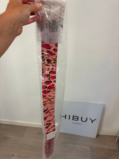 CAROLINA HERRERA . Falda midi estampado con cinturón