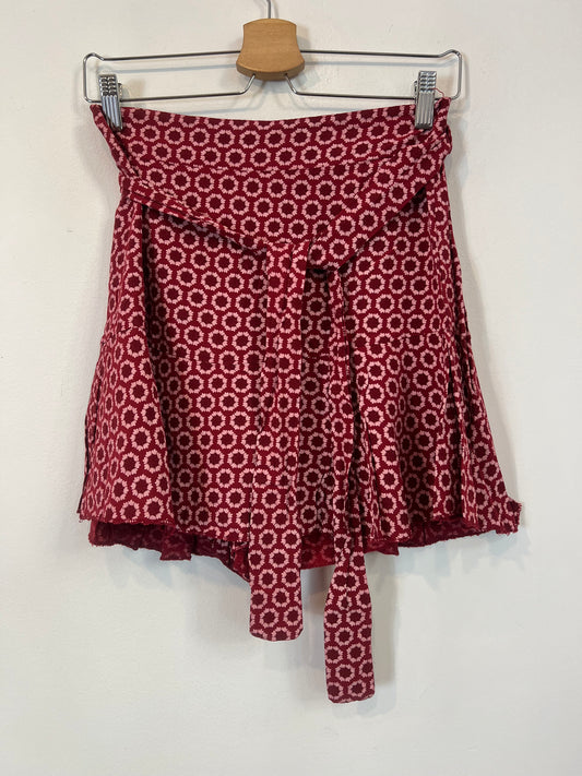 OTRAS. Falda pantalón burdeos flores TU(S)