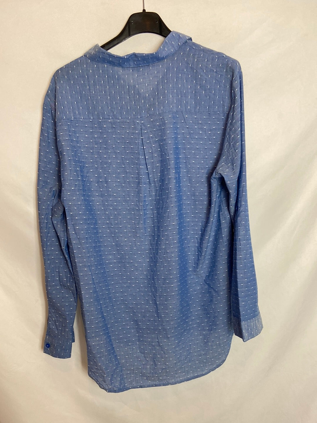 PRIMARK. Camisa azul topitos T.40