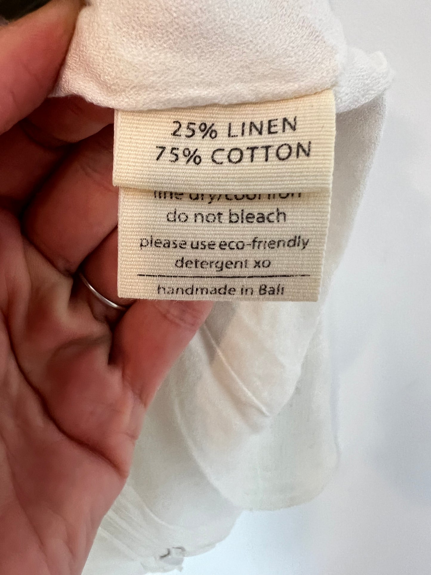 YOLI&OTIS. Top beige lino rustico. T S