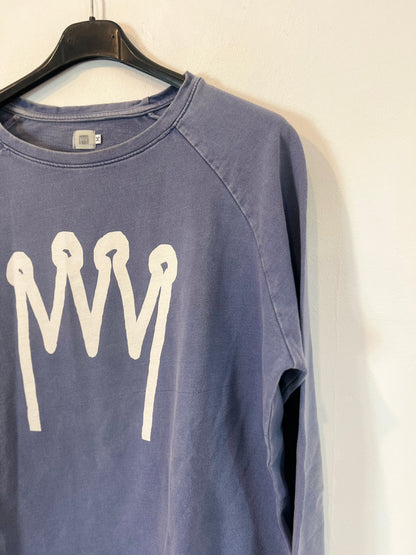 OTRAS. Sudadera azul corona T.m