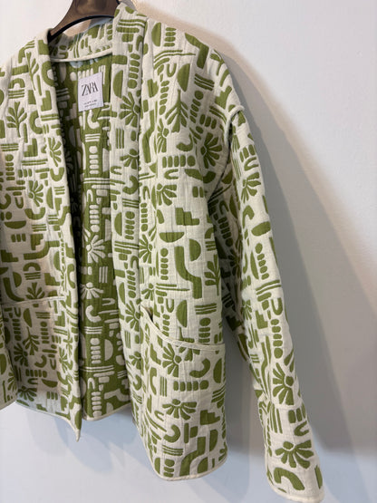 ZARA. Chaqueta bicolor textura