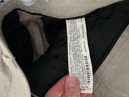 ZARA. Pantalón beige pinzas