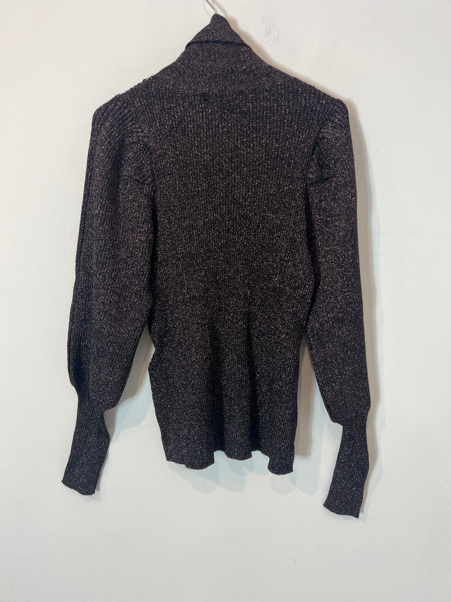 PEDRO DEL HIERRO. Jersey cuello alto hilos brillo. T S