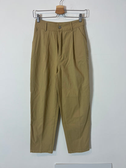 OTRAS. Pantalón slouchy beige . T XS