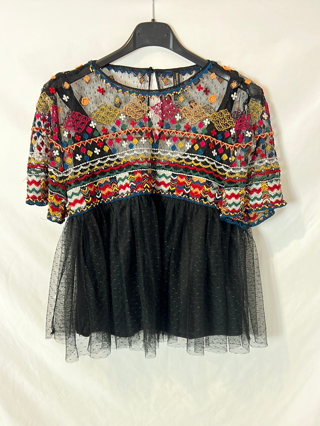 ZARA. Embroidered and beaded tulle top. XS