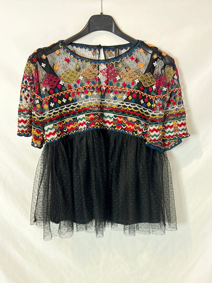ZARA. Embroidered and beaded tulle top. XS