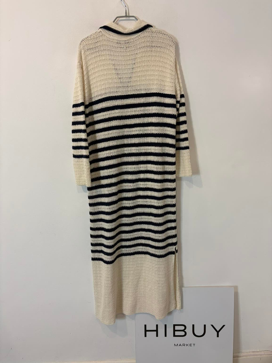SCALPERS. Vestido largo punto rayas