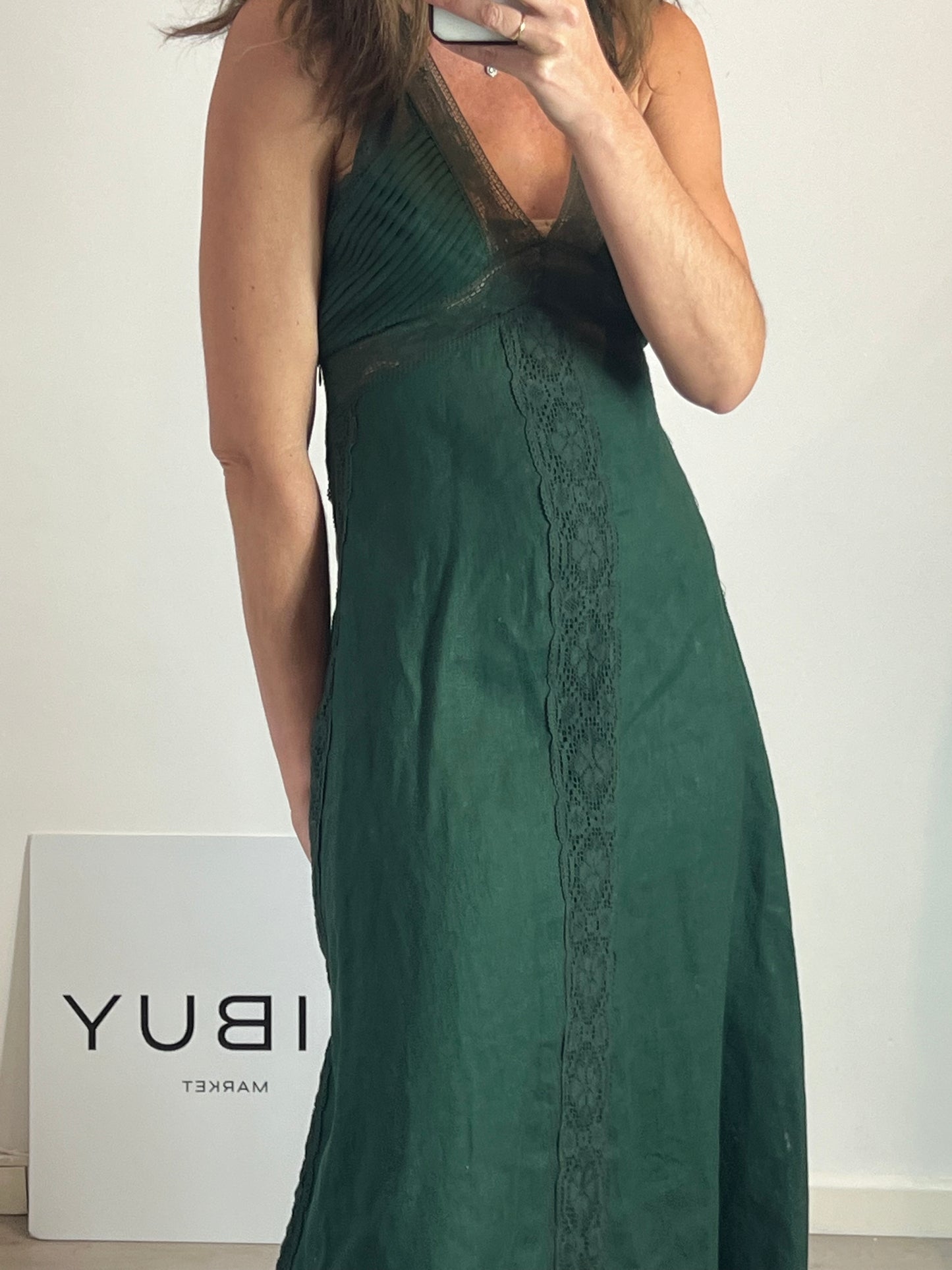ZARA. Vestido midi verde detalles T.s