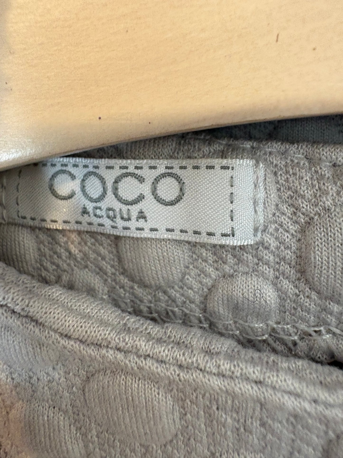 GOCCO. Vestido niña gris claro textura. T 5 años