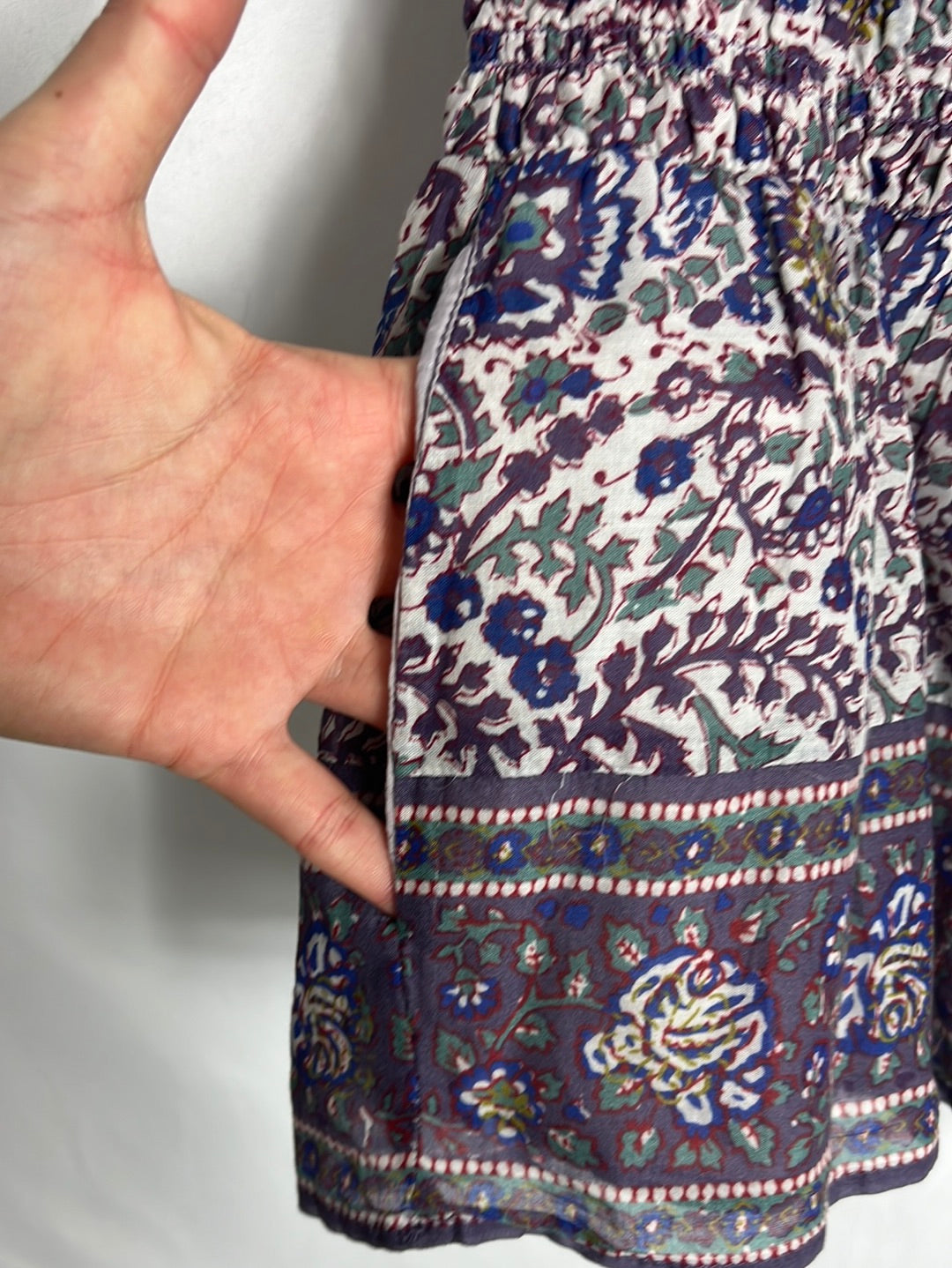 SEA NEW YORK . Pantalón corto efecto falda estampando . TS