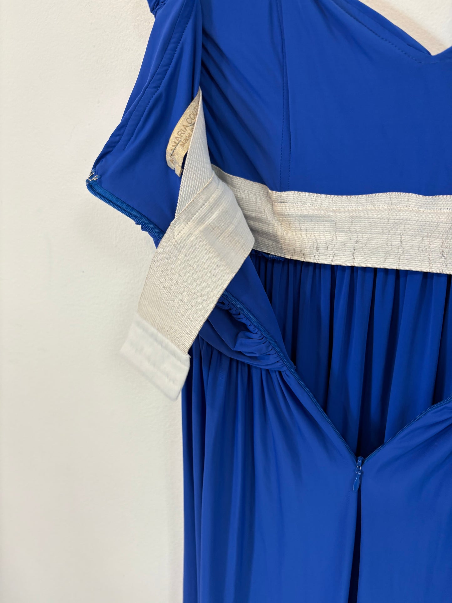 ANAMARIA COUTURE. Vestido max azul klein