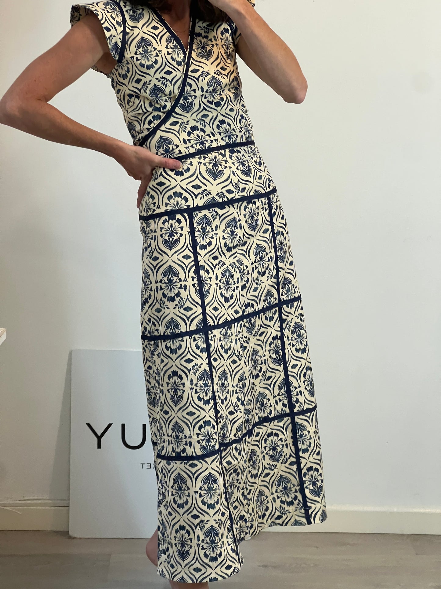 SOPHIE&LUCIE. Conjunto top y falda flores T.34