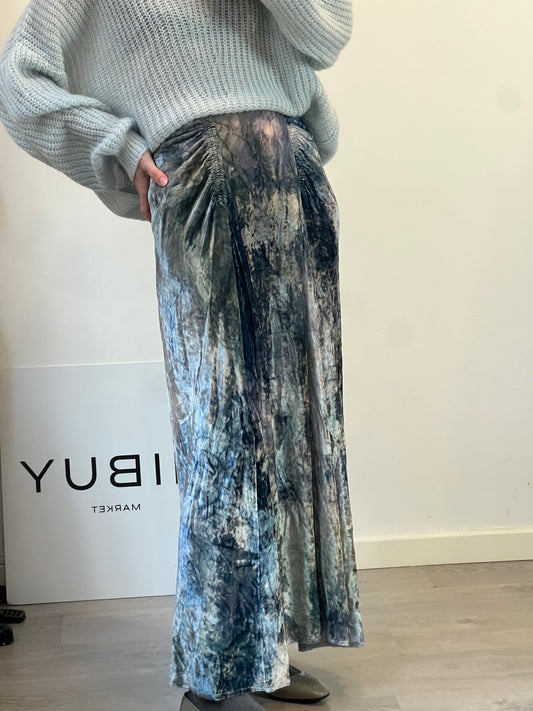 MASSCOB. Falda larga azules con seda