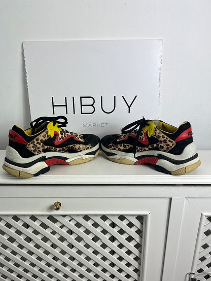 ASH. Zapatillas plataforma colores. T 40