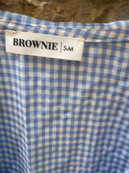 BROWNIE. Blue gingham blouse. TS/M