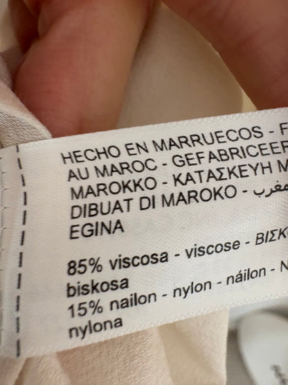 MASSIMO DUTTI. Camisa beige nudo