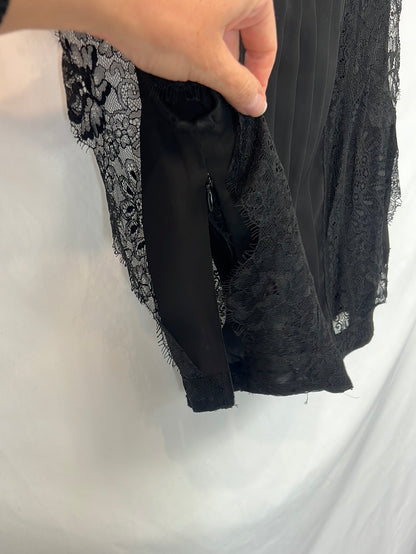 ZARA. Black lace Ts top