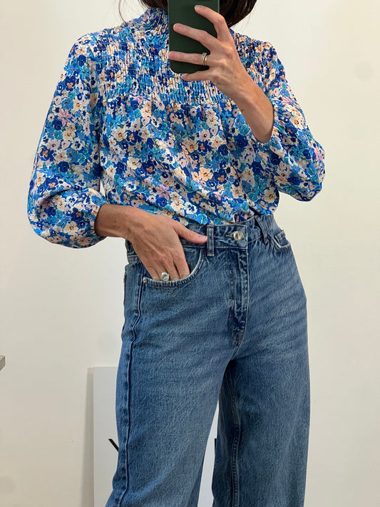 BEMOODYCOLLECTION. Blusa azul flores TU(s)