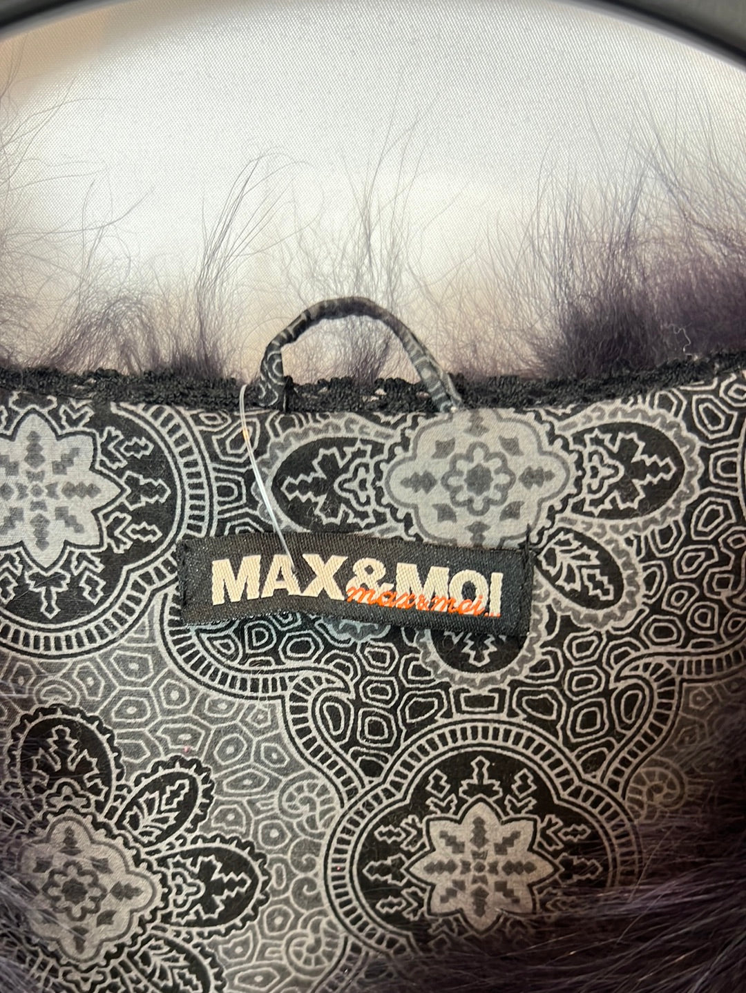MAX&amp;MOI. Blue/purple fox vest, size 36