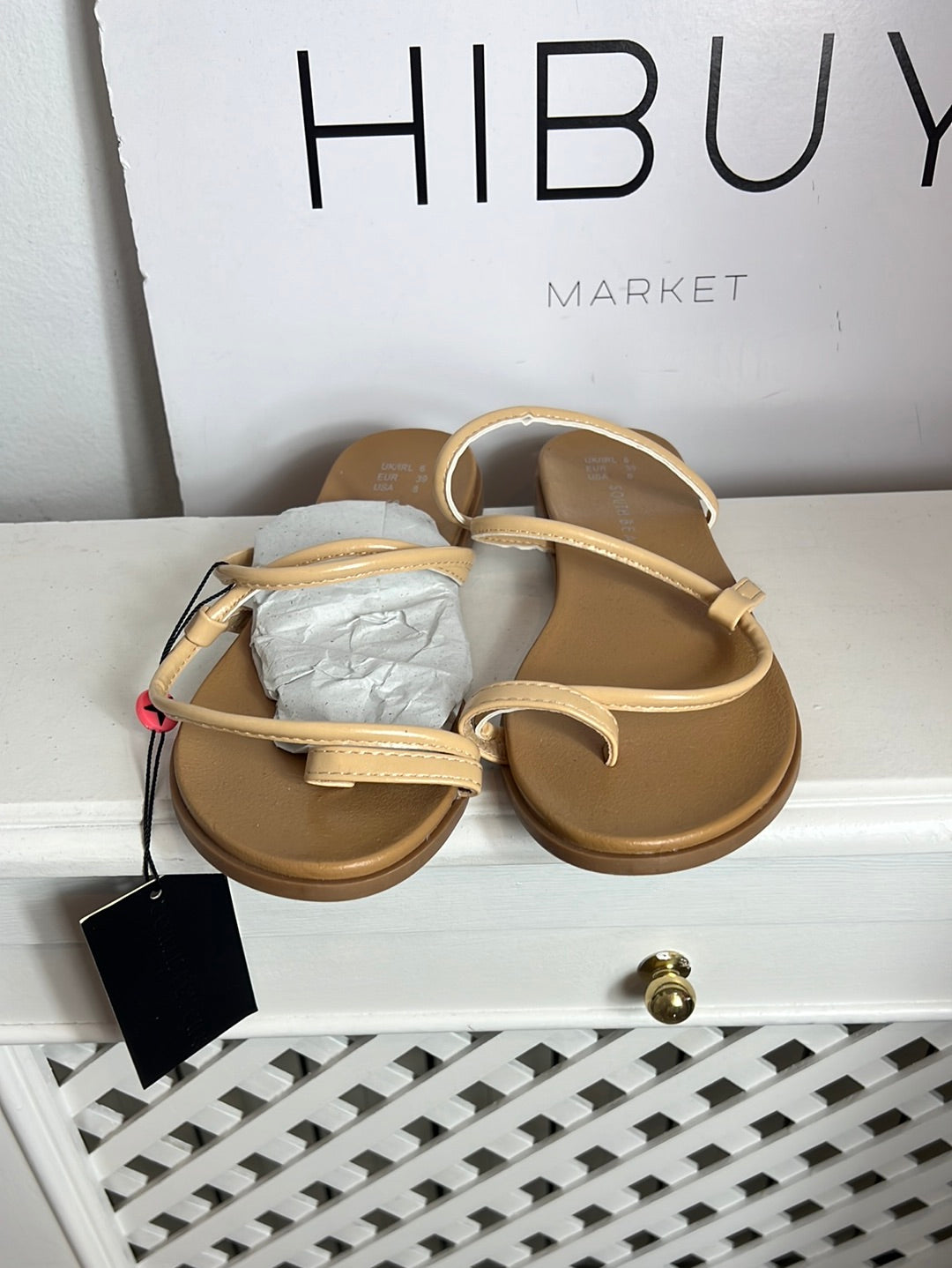 SOUTH BEACH. Sandalia beige T.39