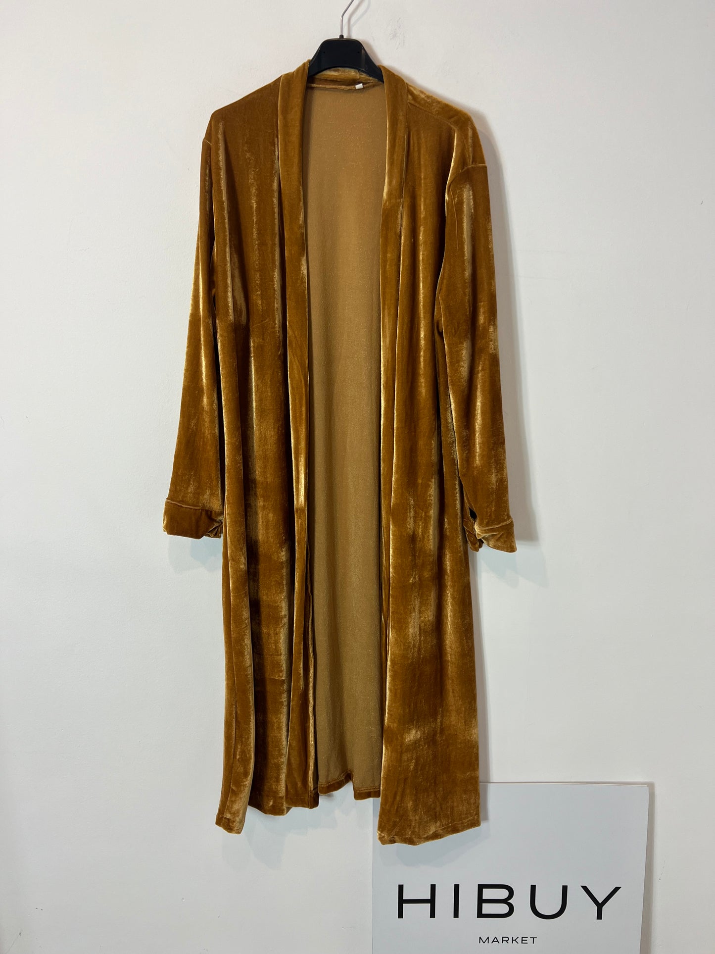 OTRAS. Kimono mostaza terciopelo. T L