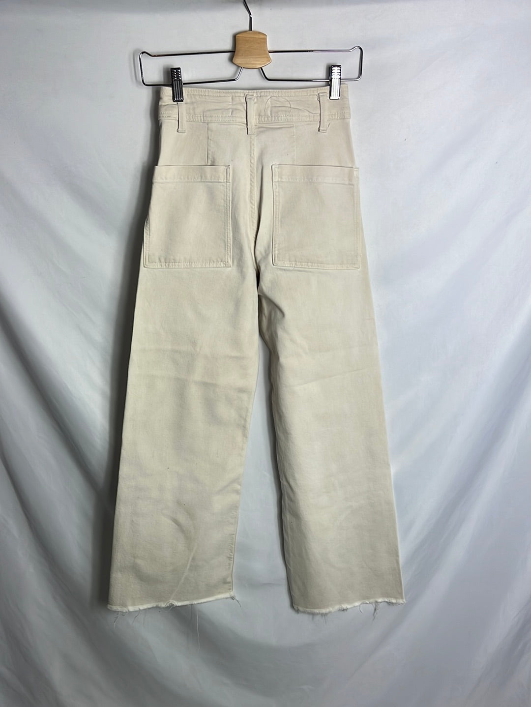 ZARA. Pantalón culotte beige T.34